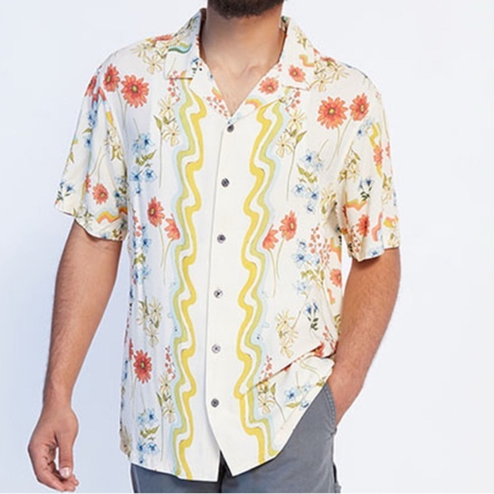 PacSun Cruise Resort Camp Shirt Button Up Short Sleeves Retro Floral Print Med